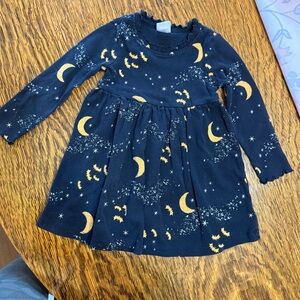 Hanna Andersson Black Dress with Moon and Star Pattern Halloween 3T